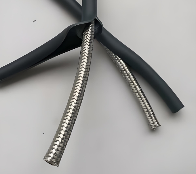 南洋電纜來(lái)給大家一起來(lái)看看不同電纜線的作用.jpg 南洋電纜來(lái)給大家一起來(lái)看看不同電纜線的作用.jpg